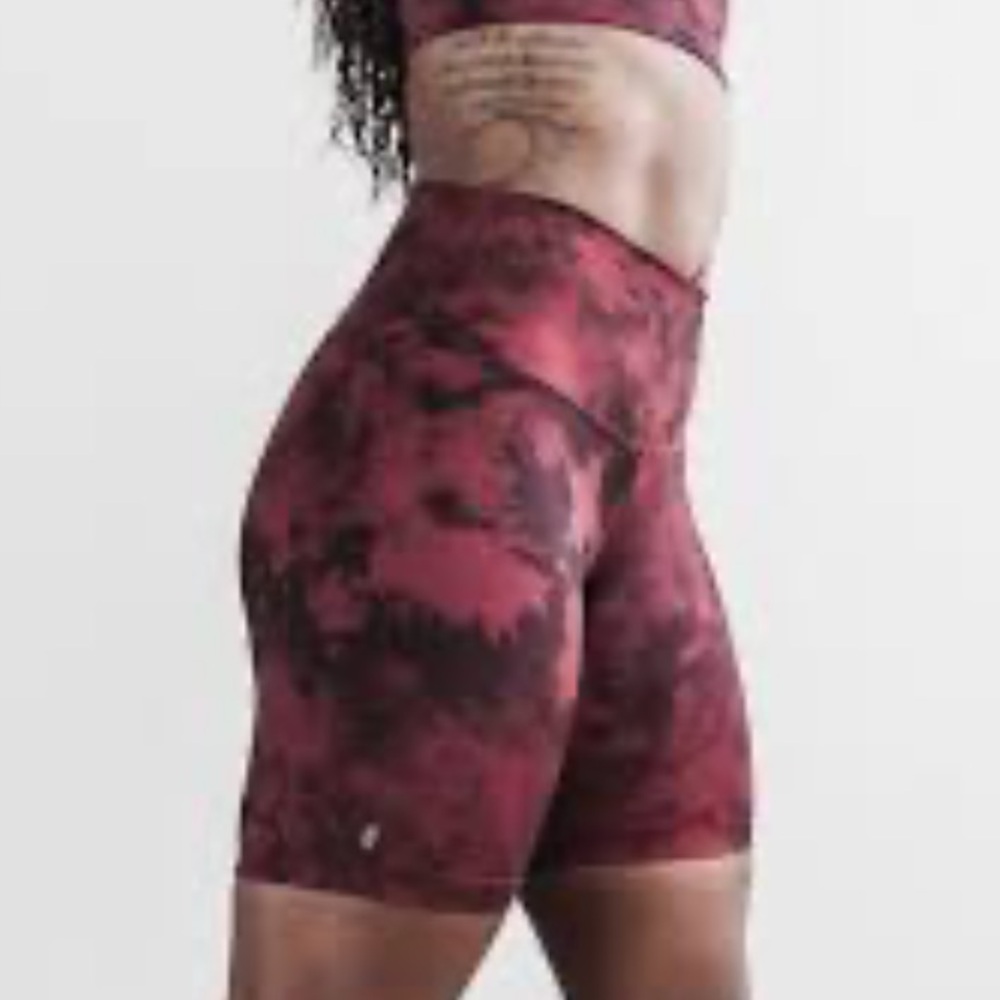 NOBULL‎ 6” TIE-DYE HIGH-RISE SHORT size XS